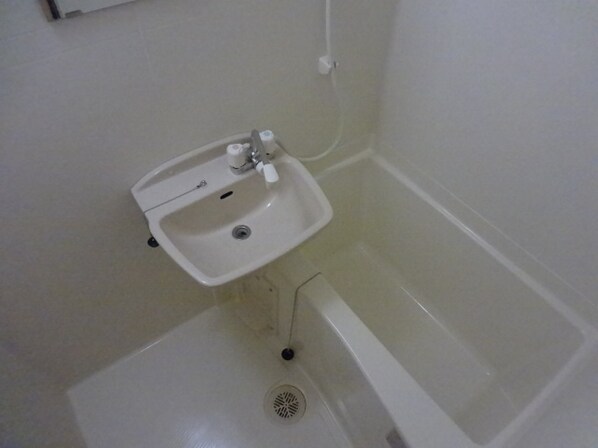 レオパレスYOSHIKOの物件内観写真